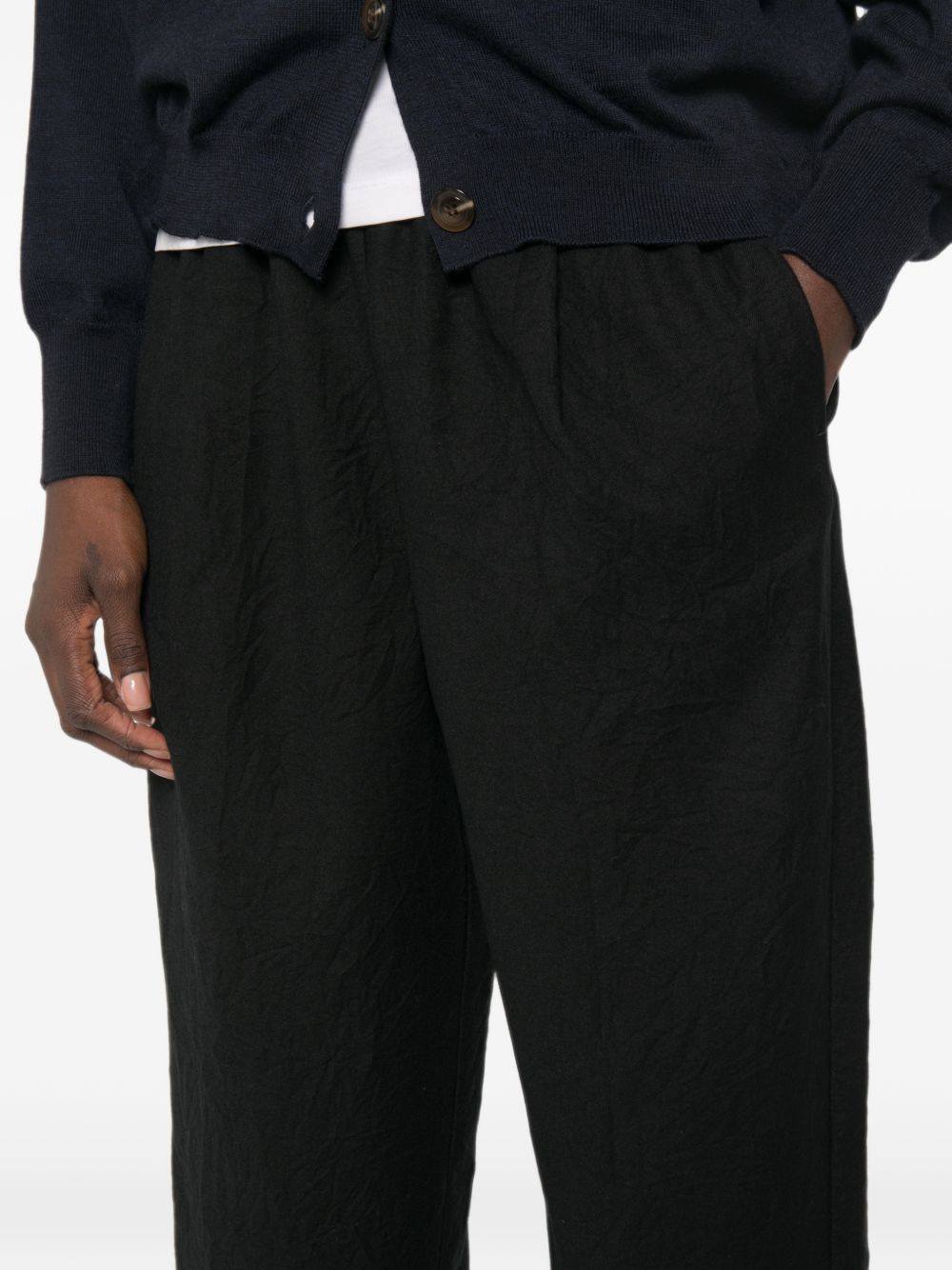 APUNTOB Trousers BLACK