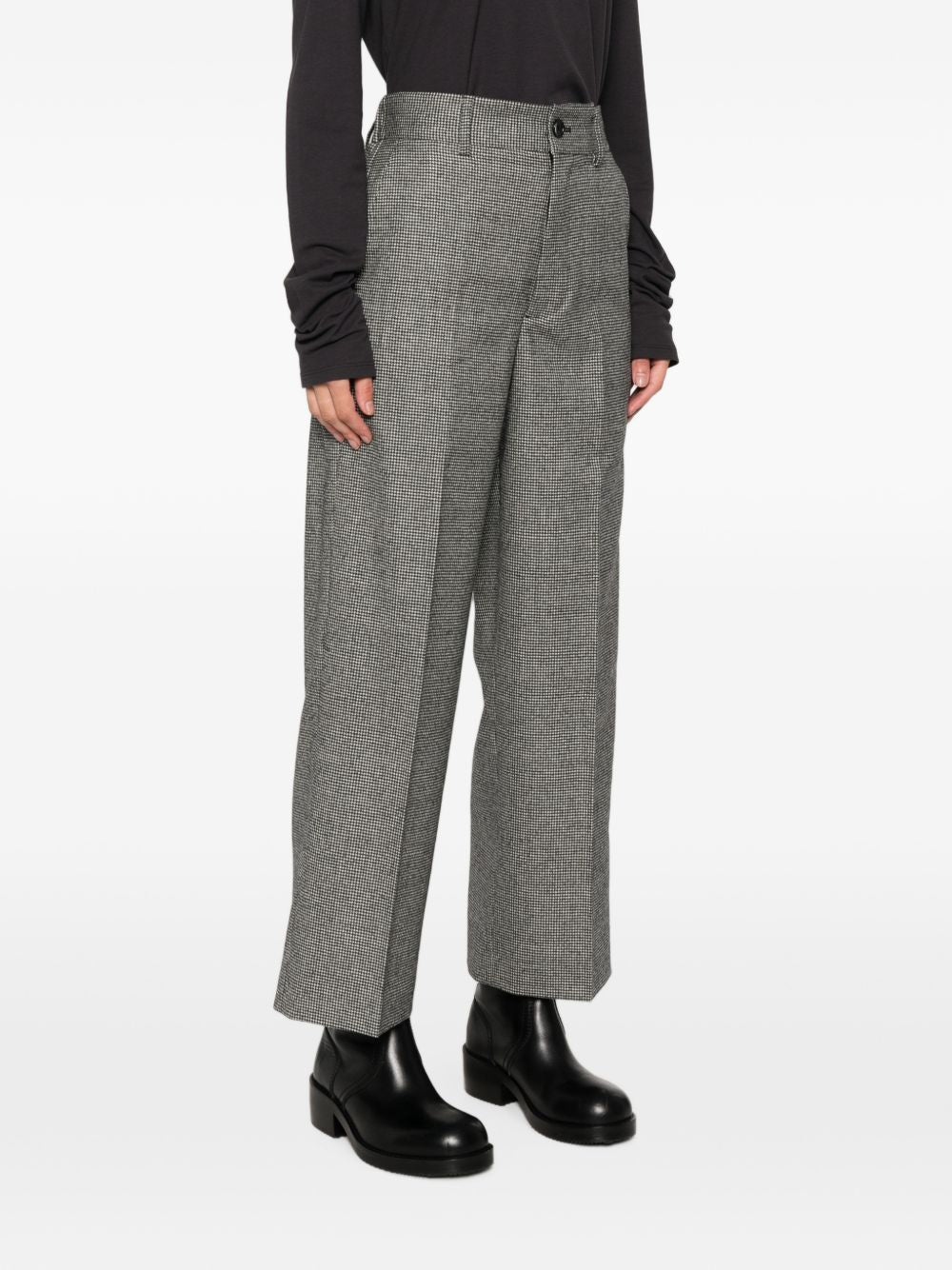 NICHOLSON & NICHOLSON Trousers BLACK