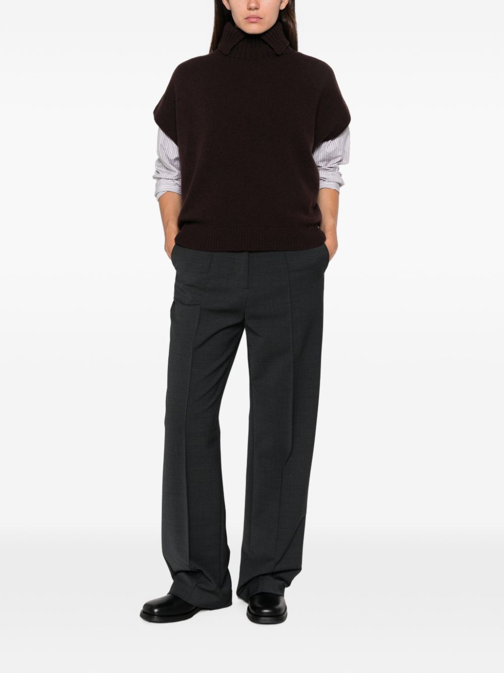 NICHOLSON & NICHOLSON Sweaters BROWN