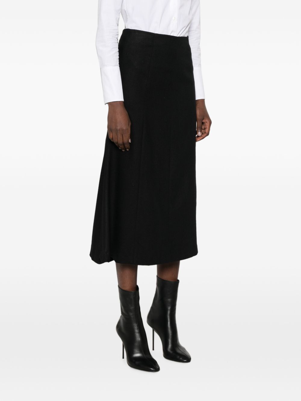THE LATEST Dresses BLACK