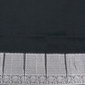 Green vasundhara silk mix saree with zari designs, contrast jaal pallu & traditional design zari border