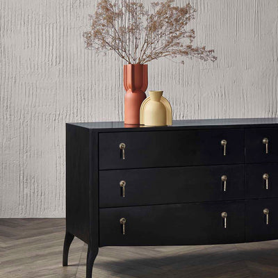 Anabella Dresser