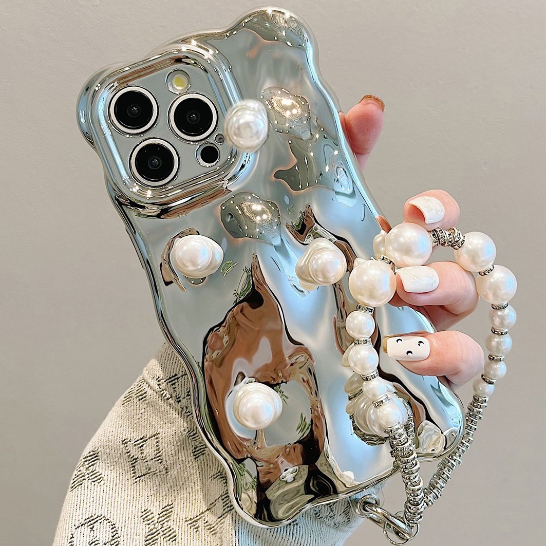 Reflective Pearl Delight Case with Charm