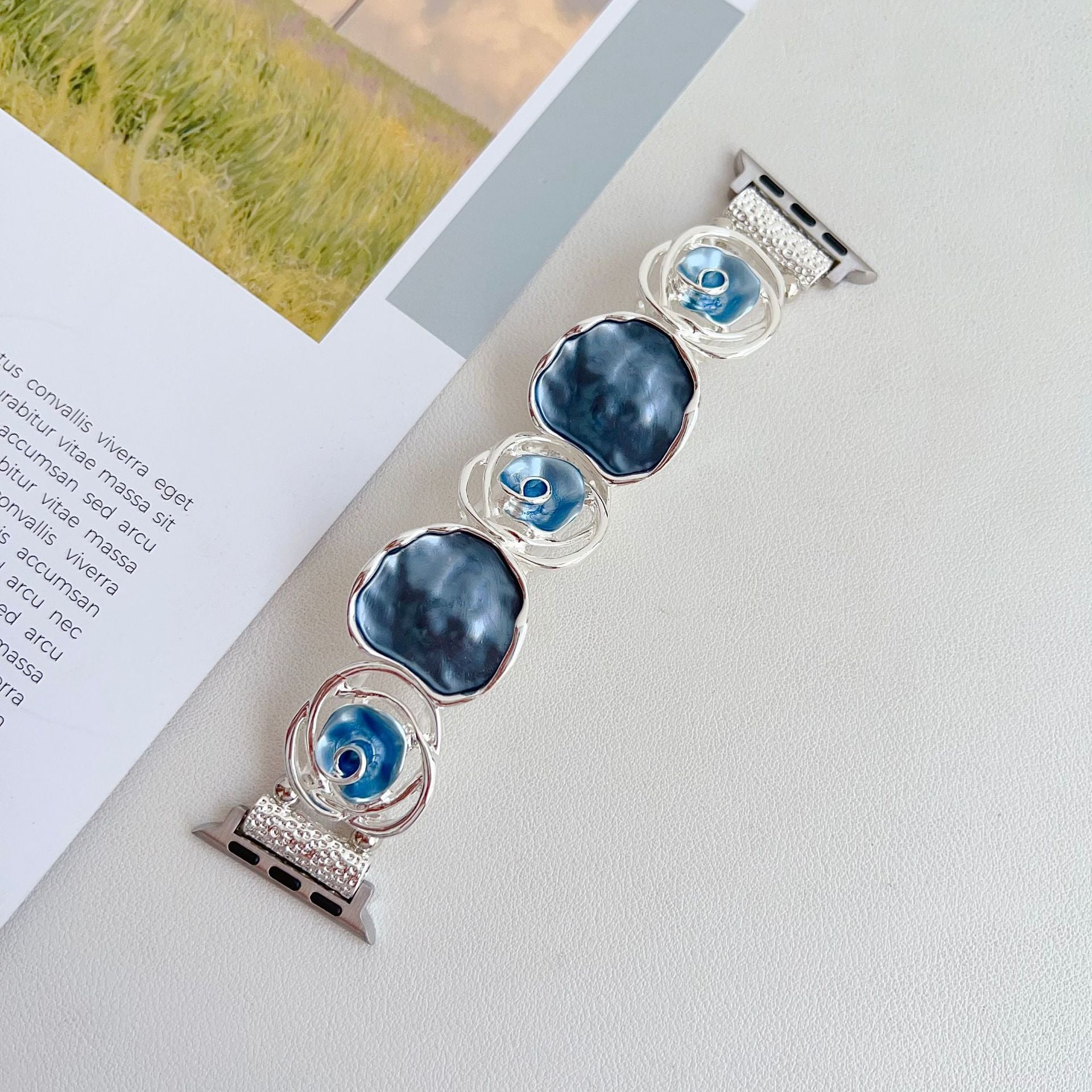 Adorable Rose Alloy Bracelet for Apple Watch