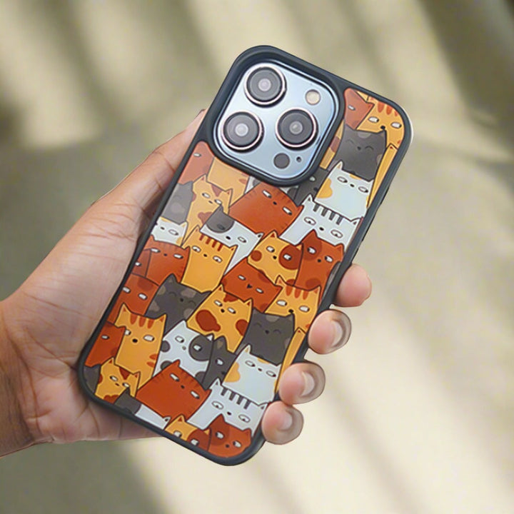 Adorable Cute Cat Cluster Case