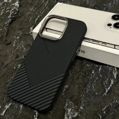 iPhone 16 Series Rugged Elite Carbon Fiber Armor Case