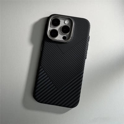 iPhone 16 Series Rugged Elite Carbon Fiber Armor Case