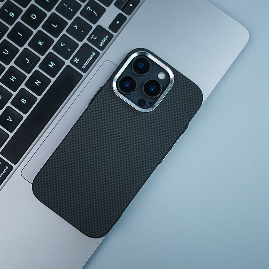 Opulent Gridmaster Grip Armor Case - iPhone