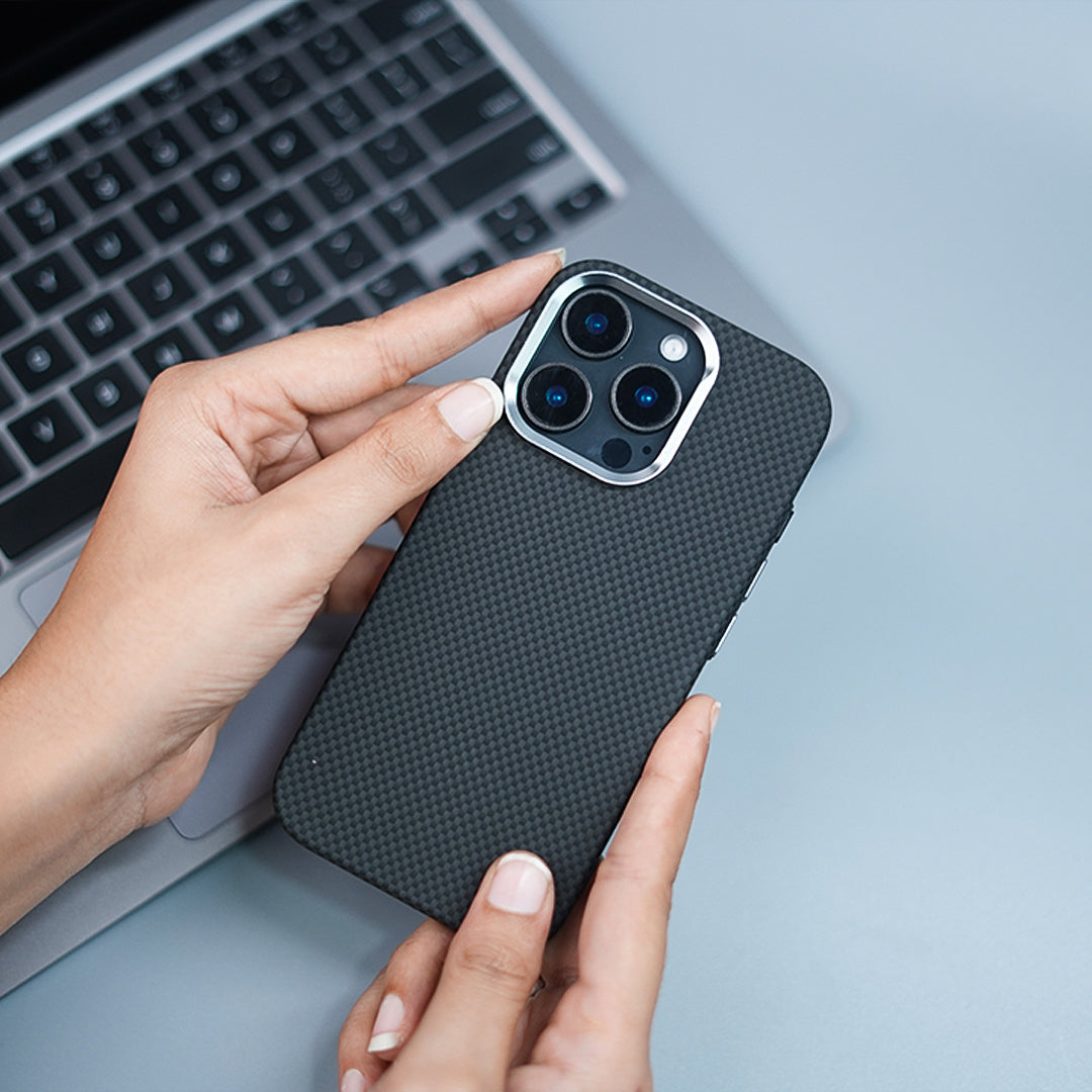 Opulent Gridmaster Grip Armor Case - iPhone