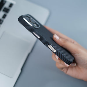 iPhone 16 Series Rugged Elite Carbon Fiber Armor Case