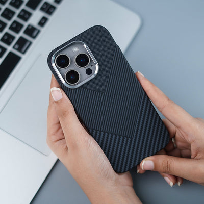 iPhone 16 Series Rugged Elite Carbon Fiber Armor Case