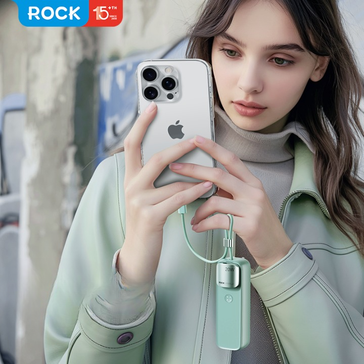 ROCK 30W SwiftCharge Mini Power Hub 5000mAh Power Bank
