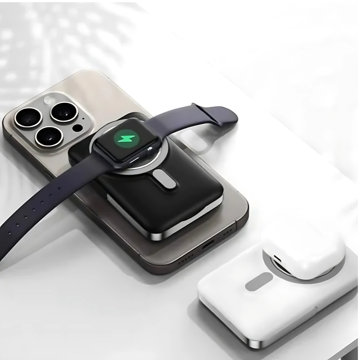 WiWU Elite 15W 10000mAh MagSafe Power Bank with Kickstand