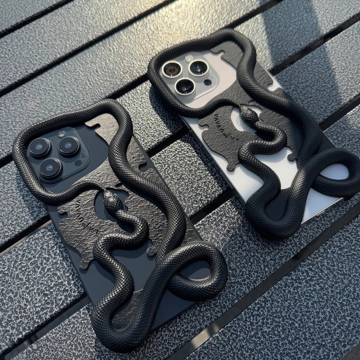 Venomous Shield Case - iPhone