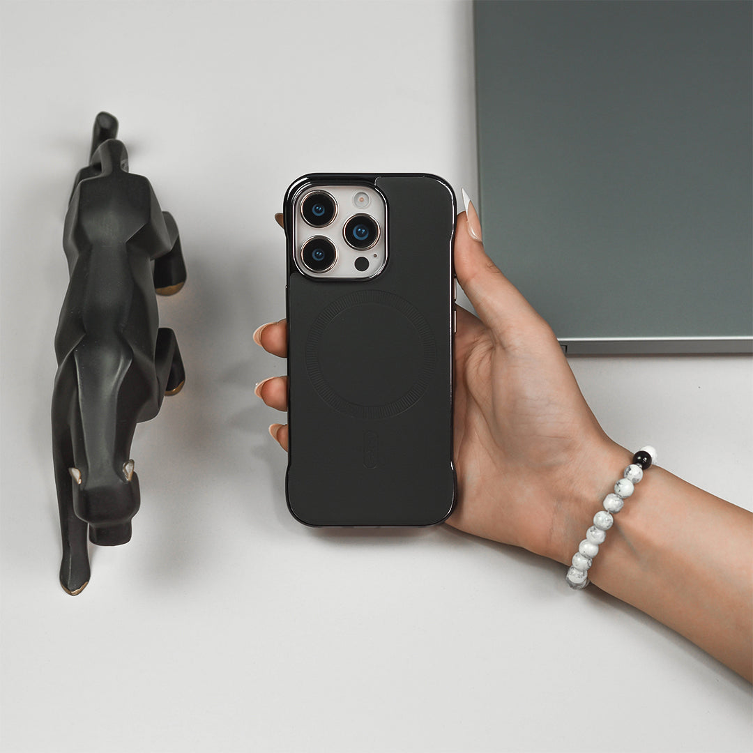 Refined Frameless MagSafe Leather Case - iPhone