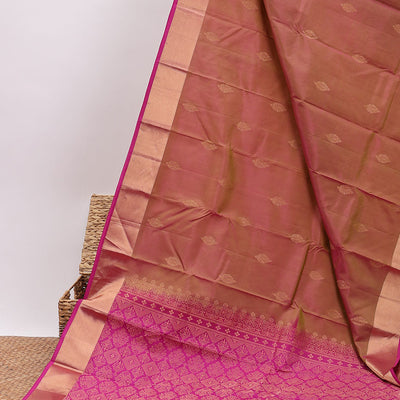 Green dual-tone silk saree with zari buttas, vanki border & contrast pallu of intricate designs in zari
