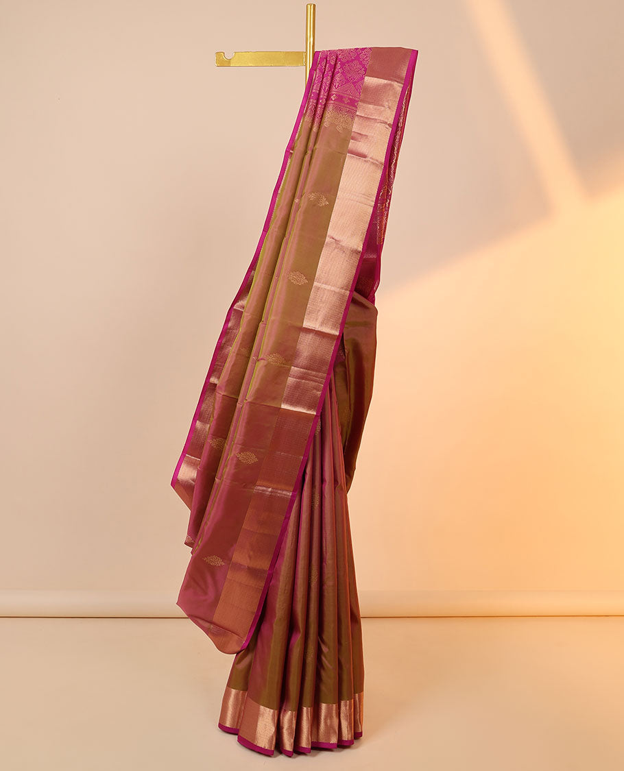 Green dual-tone silk saree with zari buttas, vanki border & contrast pallu of intricate designs in zari