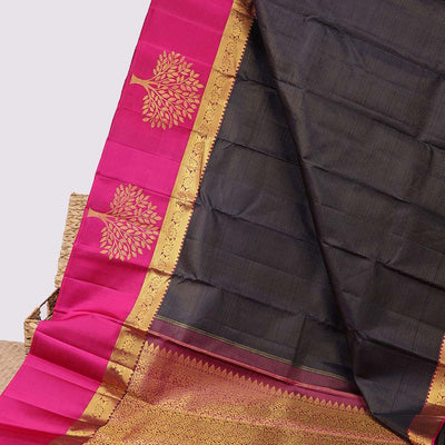 Purple zari striped silksaree, contrast floral jaal pallu & border of rekku,vanki,kodi visiry & tree designs