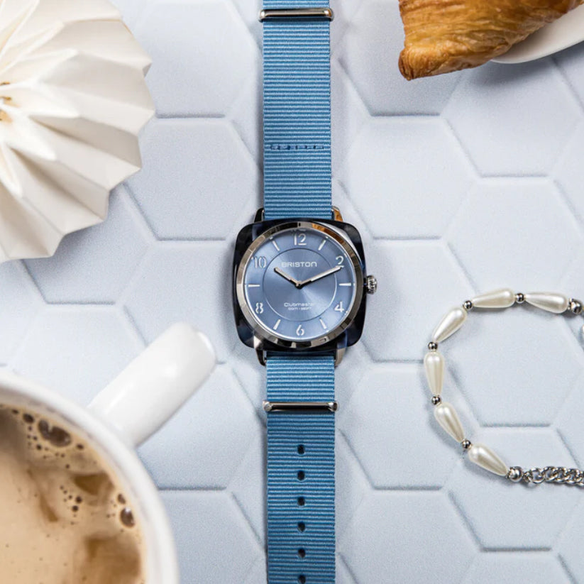 Clubmaster Chic Women Quartz Ice Blue Dial Analog Nato Watch 21536.SA.UB.25.NIB