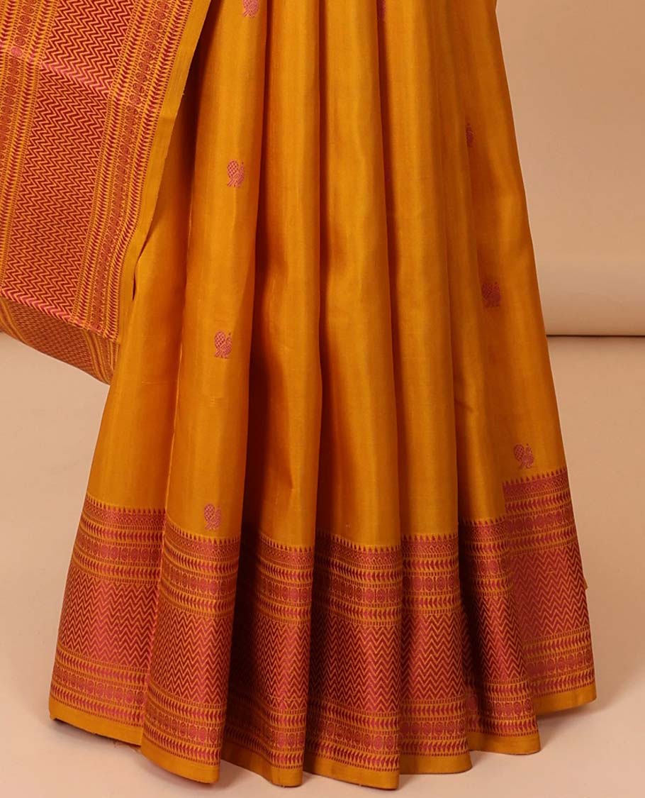 Yellow mayil chakram kanchipuram silk saree, jaal pallu & border of thilakam,banaras,muthu,ara bogudi,poun & vanki