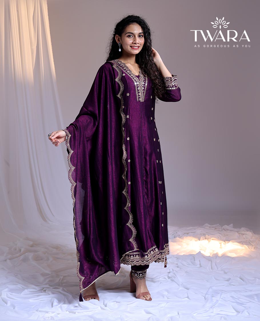 Twara Purple readymade suit, embroidery 3/4th sleeve v-neck chanderi top, embroidery  pants & scallop embroidery dupatta
