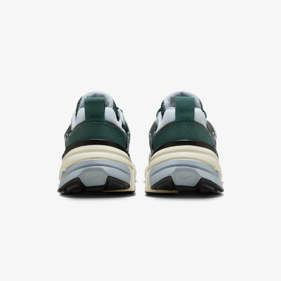 Nike | V2K RUN  { VINTAGE GREEN/VINTAGE GREEN