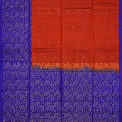 Crimson Soft Silk Saree With Floral Zari Buttas-Crimson