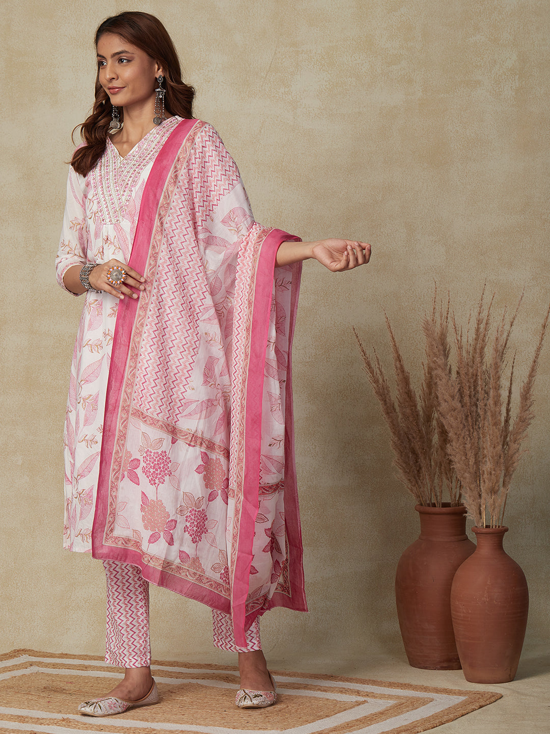 Floral Ethnic Printed Zari & Sequins Embroidered Kurta with Pants & Dupatta - White & Pink