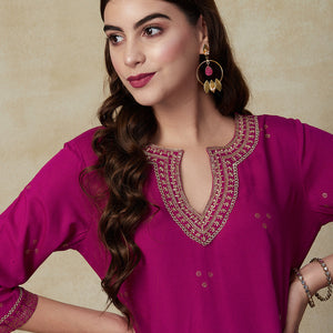 Floral & Ethnic Khari Printed Zari Embroidered Kurta with Pants - Pink