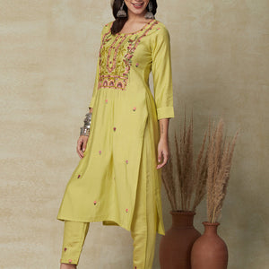 Solid Floral Hand Embroidered Straight Fit Kurta - Yellow