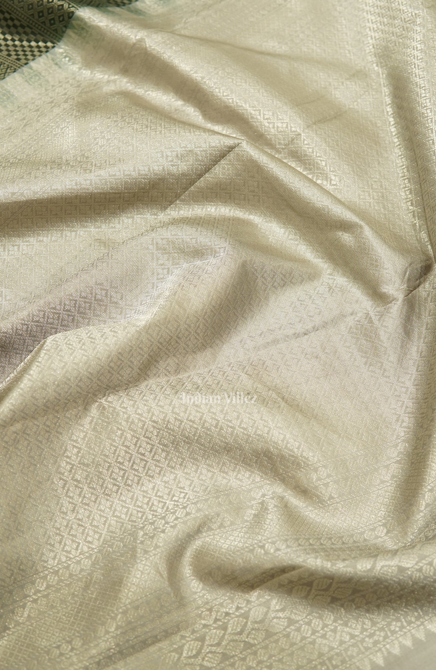 Bottle Green With Grey Pure Kanjivaram Silk Saree