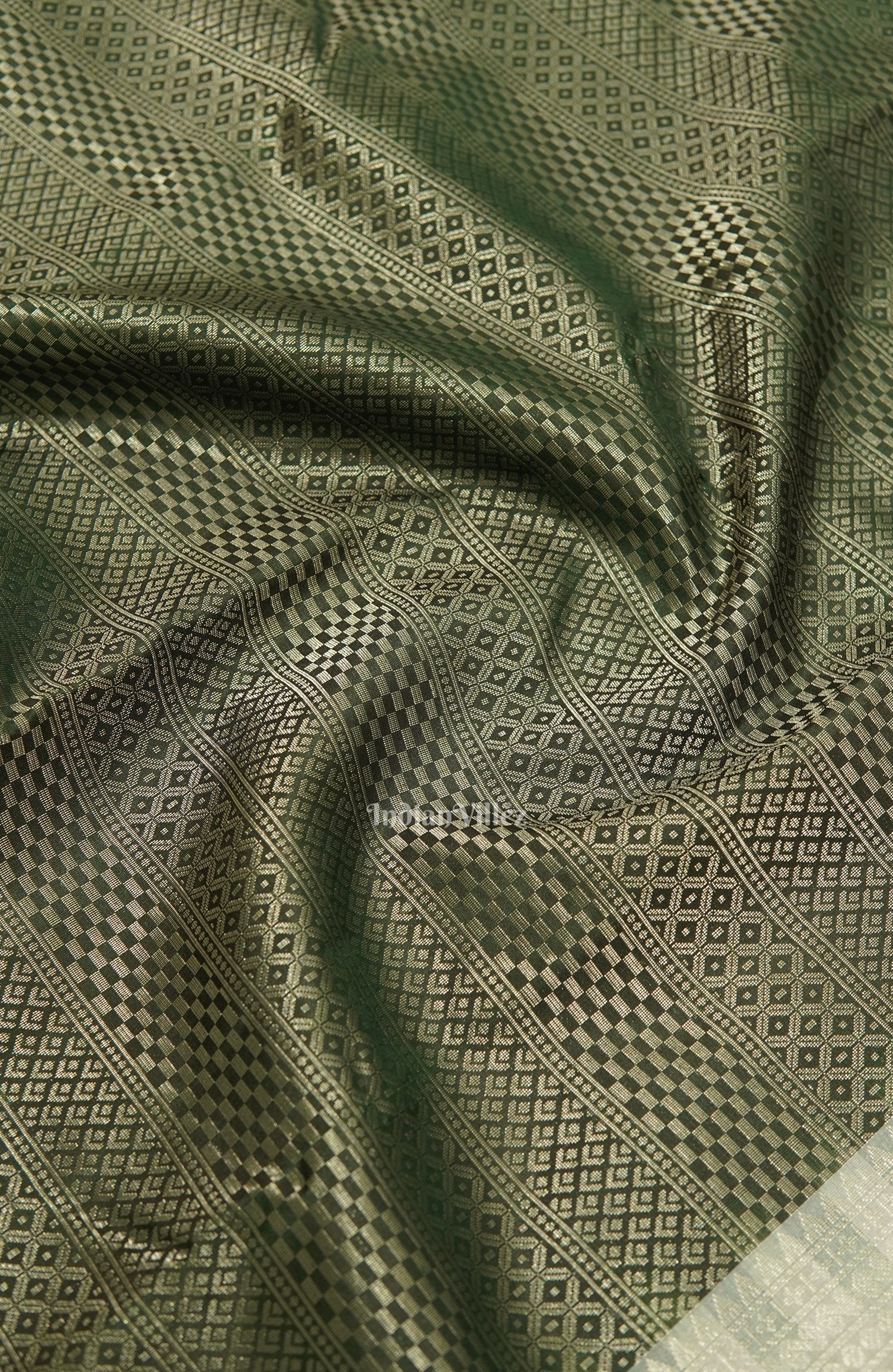 Bottle Green With Grey Pure Kanjivaram Silk Saree