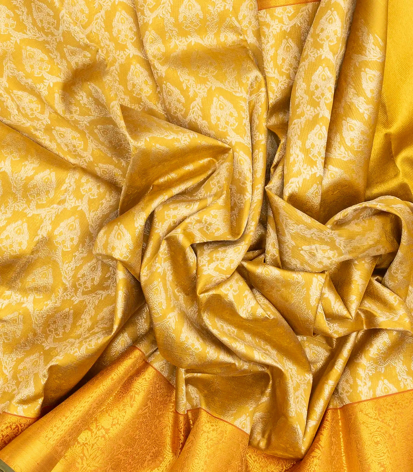 Gold Handloom Kanchipuram Silk Saree With Floral Jaal Motifs