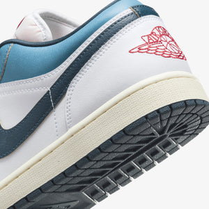 JORDAN | AIR JORDAN 1 LOW SE { WHITE/ARMORY NAVY-AEGEAN STORM