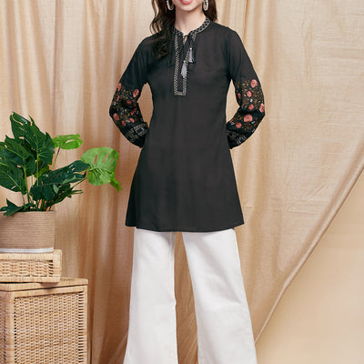 Solid Resham Embroidered A-line Kurti - Black