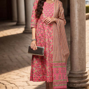 Pink Pure Cotton Printed Flared Suit Set VKSKD1973