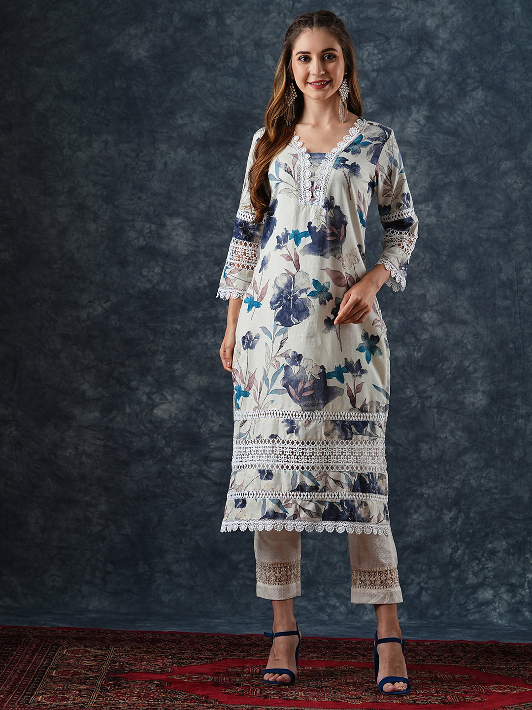 Abstract Floral Printed Straight Fit Kurta - Off White