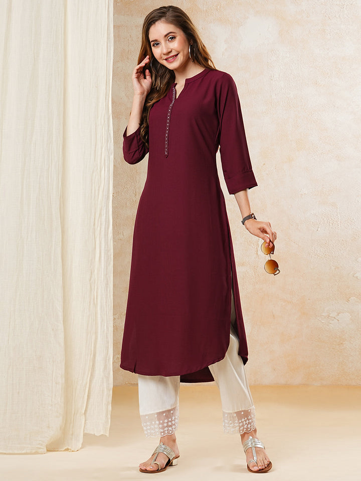 Solid Stone Embellished Kurta - Maroon