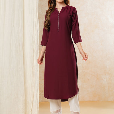 Solid Stone Embellished Kurta - Maroon