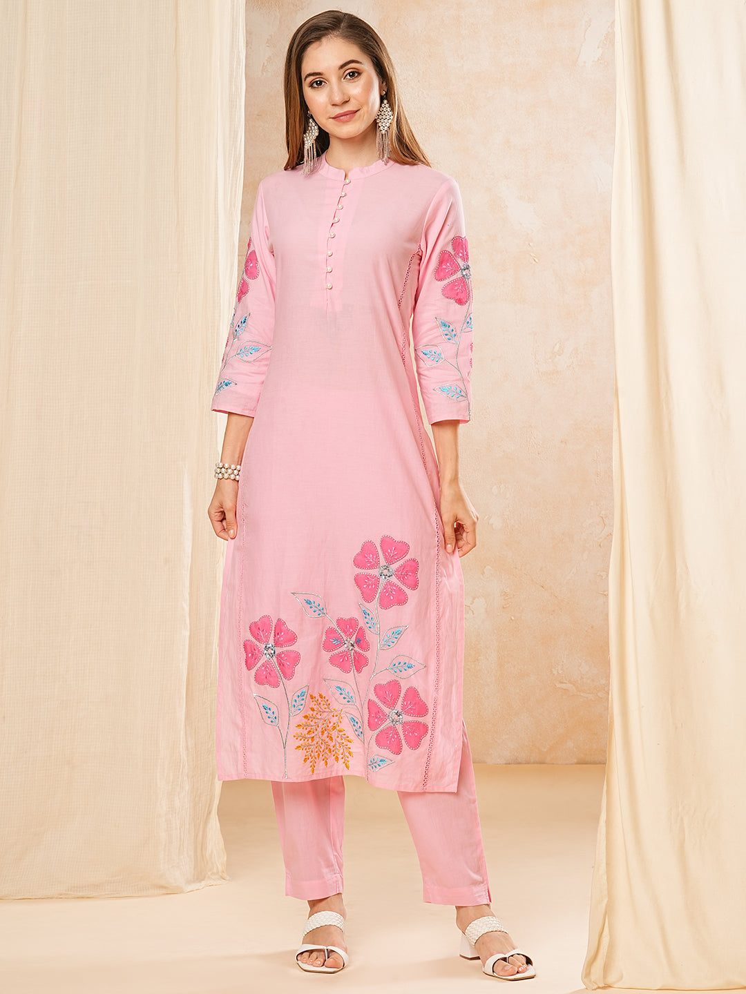 Floral Patch work Embroidered Straight Kurta with Pant - Pink
