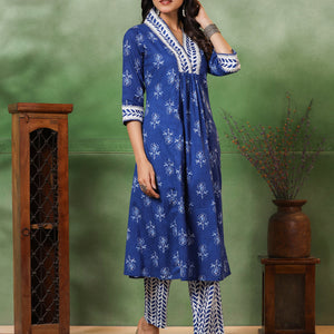 Floral & Ethnic Stripes Printed A-Line Pleated Kurta with Pant - Blue