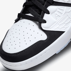 Jordan | NU RETRO 1 LOW  { WHITE/BLACK-WHITE