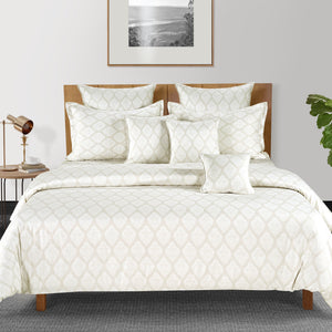 Swayam Zinnia Winter Quilt - 25048