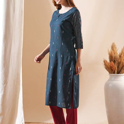 Ethnic Ikat Printed Straight Fit Kurta - Teal Blue