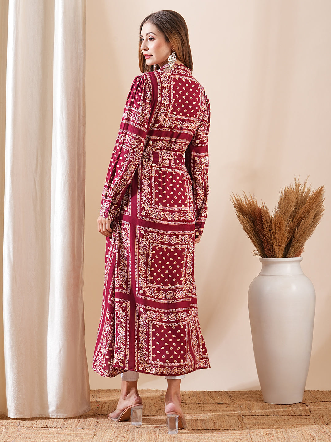 Ethnic Floral Printed Straight Fit Kurta with Tie Ups - Maroon