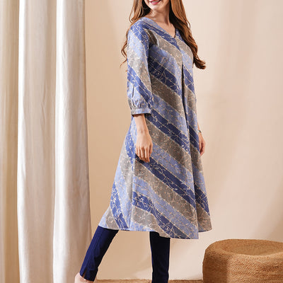 Ethnic Floral & Stripes Printed A-Line Kurta - Blue