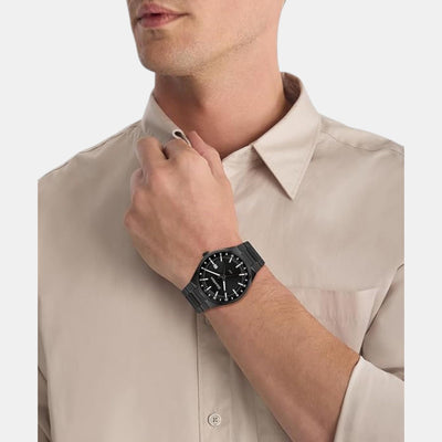 Distinguish Men Quartz Black Dial Analog Stainless Steel Watch 25200490