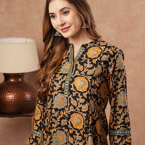 Floral Printed & Mirror Embroidered Straight Fit Kurti - Black