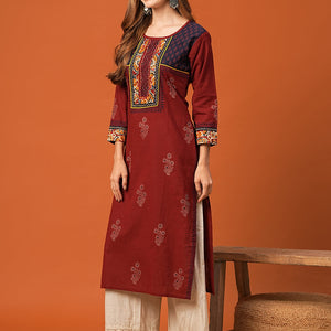Ethnic Floral Printed & Kantha work Straight Fit Kurta - Maroon