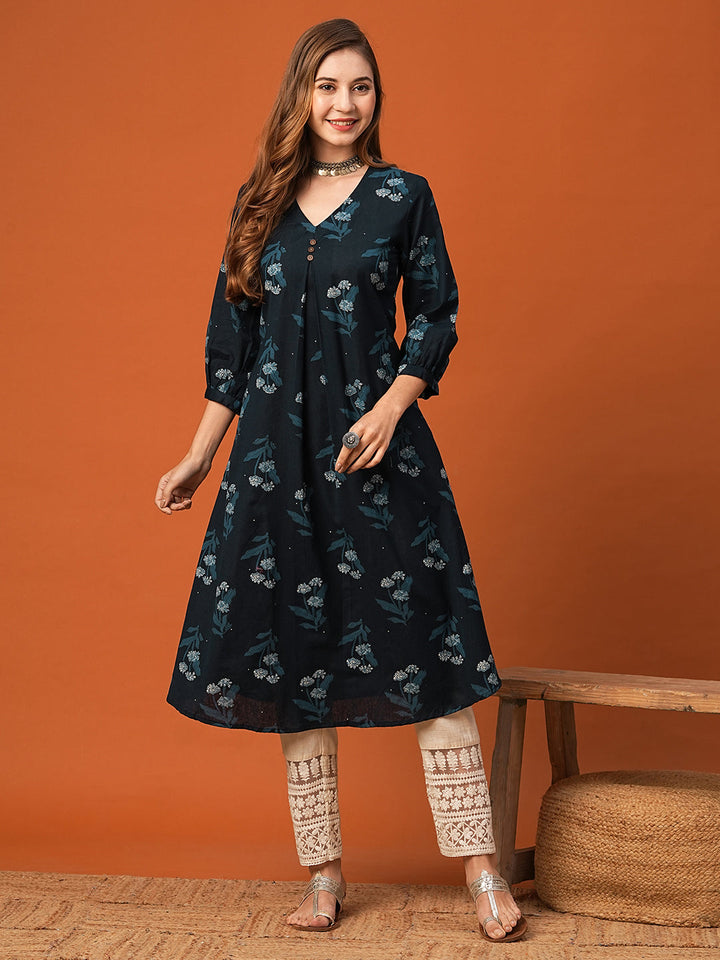 Floral Printed Wooden Buttoned Pleated Kurta - Blue